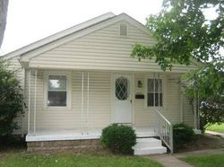 Pre-foreclosure Listing in FERNWAY DR ANDERSON, IN 46013