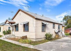 Pre-foreclosure in  E SHERMAN AVE Nampa, ID 83686