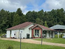 Pre-foreclosure in  BONANZA DR Phenix City, AL 36869