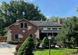 Pre-foreclosure Listing in BRENNER DR BROOKFIELD, WI 53045