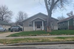 Pre-foreclosure in  HENRIETTA AVE East Saint Louis, IL 62205