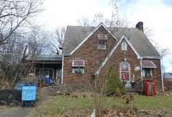 Pre-foreclosure in  MARKET ST Highspire, PA 17034