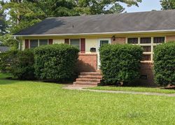 Pre-foreclosure Listing in SUMMERSILL DR JACKSONVILLE, NC 28540