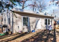 Pre-foreclosure Listing in JEFFERSON AVE SAINT JAMES, NY 11780