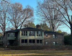Pre-foreclosure in  APPALACHEE DR SE Huntsville, AL 35801