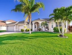 Pre-foreclosure in  SEVAN WAY Kissimmee, FL 34746