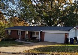 Pre-foreclosure Listing in SANDSTONE DR SAINT LOUIS, MO 63146