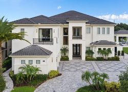 Pre-foreclosure in  GOLDEN BEAR DR Kissimmee, FL 34747