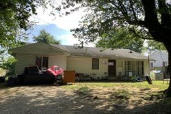 Pre-foreclosure in  S TENNESSEE ST Chandler, IN 47610