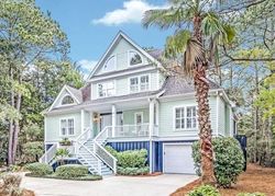 Pre-foreclosure in  EDGEWATER ALY Isle Of Palms, SC 29451