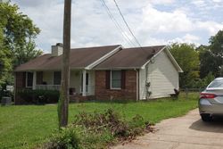 Pre-foreclosure Listing in MCCLARDY RD CLARKSVILLE, TN 37042
