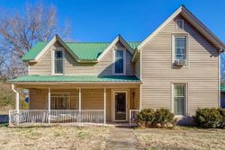 Pre-foreclosure Listing in HIGHWAY 49 W CHARLOTTE, TN 37036