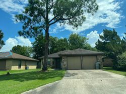 Pre-foreclosure Listing in WILLOWGLEN DR BEAUMONT, TX 77707