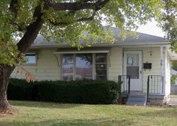 Pre-foreclosure in  S WEYANT AVE Columbus, OH 43213