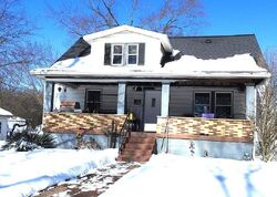  Washington Ave, Ravenna OH
