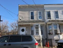 Pre-foreclosure in  WRIGHT ST Newark, NJ 07114
