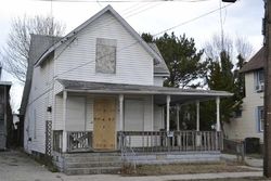 Pre-foreclosure in  W BAKER AVE Wildwood, NJ 08260