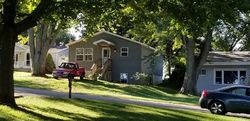 Pre-foreclosure Listing in SHORELINE DR DELTON, MI 49046