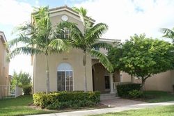 Pre-foreclosure in  SW 140TH AVE Homestead, FL 33032