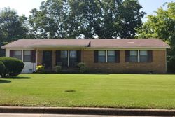 Pre-foreclosure Listing in DANIEL ST SW DECATUR, AL 35601