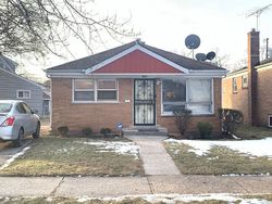 Pre-foreclosure in  JEFFERSON ST Dolton, IL 60419