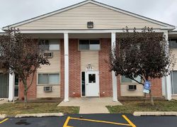  E Fullerton Ave , Glendale Heights IL