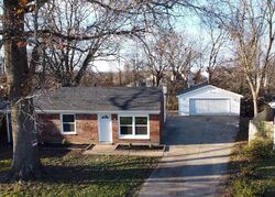 Pre-foreclosure Listing in MILWAUKEE WAY LOUISVILLE, KY 40272