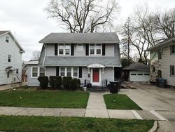 Pre-foreclosure in  MANOR AVE Elkhart, IN 46516