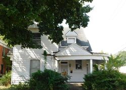 Pre-foreclosure Listing in BUNTIN ST VINCENNES, IN 47591