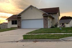 Pre-foreclosure Listing in RIVERWOODS AVE DES MOINES, IA 50320