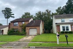 Pre-foreclosure in  SPRUCE KNOB RD Virginia Beach, VA 23456