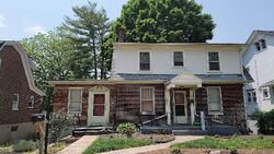 Pre-foreclosure in  SELMA BLVD Staunton, VA 24401