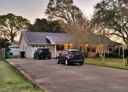 Pre-foreclosure Listing in WESTERN AVE ANGLETON, TX 77515