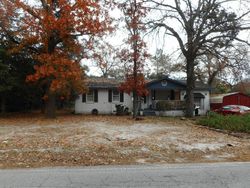 Pre-foreclosure Listing in MEMORIAL DR CAYCE, SC 29033