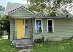 Pre-foreclosure Listing in N DIVISION ST DAVENPORT, IA 52804