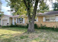 Pre-foreclosure in  BROOKWOOD DR Normal, IL 61761