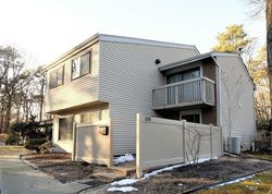 Pre-foreclosure Listing in SPRINGMEADOW DR UNIT B HOLBROOK, NY 11741