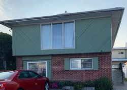 Pre-foreclosure Listing in BROADWAY ISLAND PARK, NY 11558