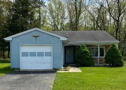 Pre-foreclosure Listing in HUNTINGTON DR VINCENTOWN, NJ 08088