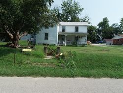 Pre-foreclosure in  STATE HIGHWAY D Oak Ridge, MO 63769