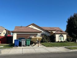 Pre-foreclosure in  SUNBURST ST Los Banos, CA 93635