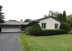 Pre-foreclosure in  5TH ST Winthrop Harbor, IL 60096