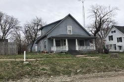 Pre-foreclosure in  E 2ND ST Cantril, IA 52542