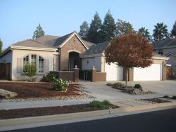 Pre-foreclosure in  N TERRY AVE Clovis, CA 93619