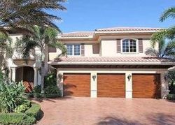 Pre-foreclosure in  SWEET BAY AVE Fort Lauderdale, FL 33324
