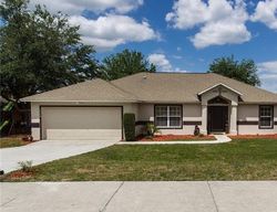 Pre-foreclosure in  GOLDEN POND DR Clermont, FL 34715