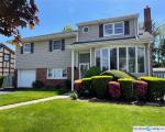 Pre-foreclosure in  COLUMBUS AVE Bellmore, NY 11710