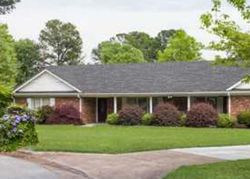 Pre-foreclosure in  BERRY CIR Florence, AL 35630