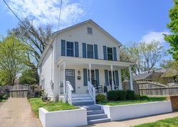 Pre-foreclosure Listing in CAROLINE ST FREDERICKSBURG, VA 22401