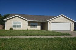Pre-foreclosure in  W 14TH STREET PL Junction City, KS 66441